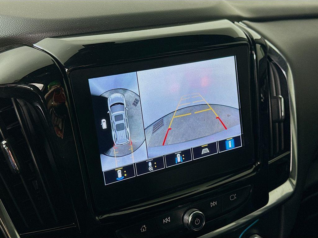 used 2023 Chevrolet Traverse car, priced at $34,165