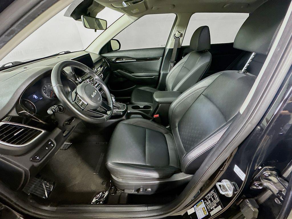 used 2022 Kia Seltos car, priced at $18,290