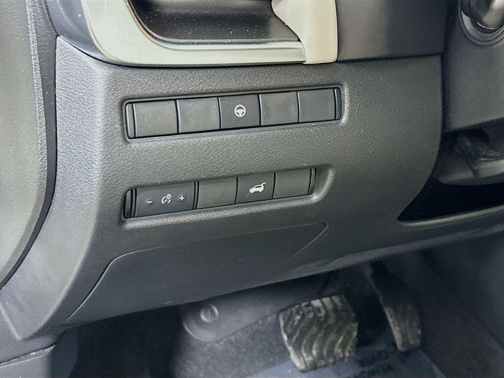 used 2022 Nissan Rogue car, priced at $18,877