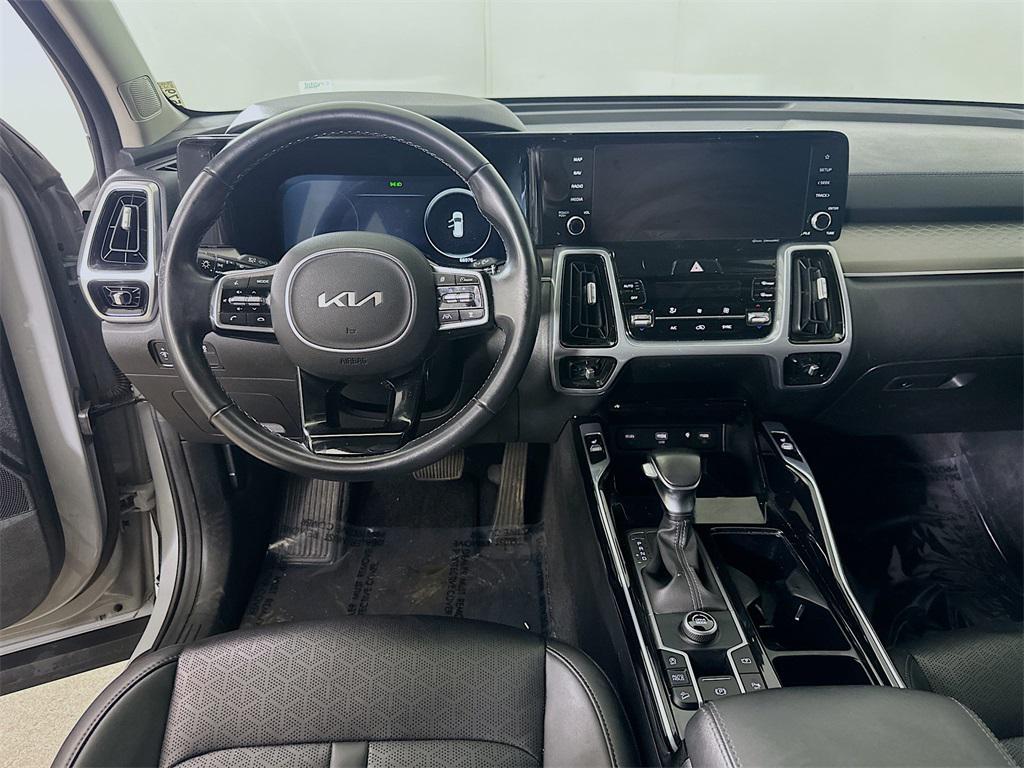 used 2023 Kia Sorento car, priced at $24,753
