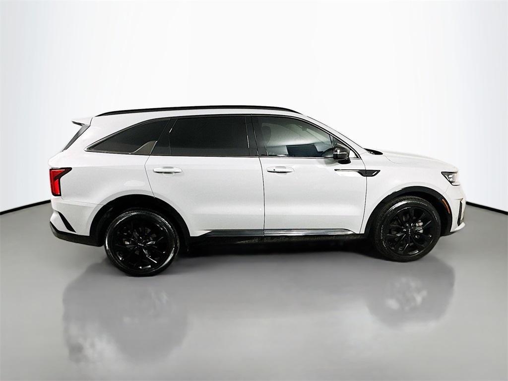 used 2023 Kia Sorento car, priced at $24,753