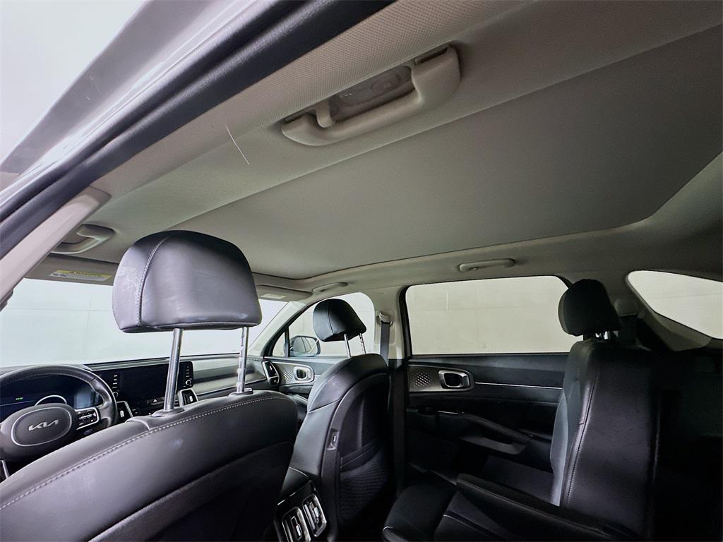 used 2023 Kia Sorento car, priced at $24,753
