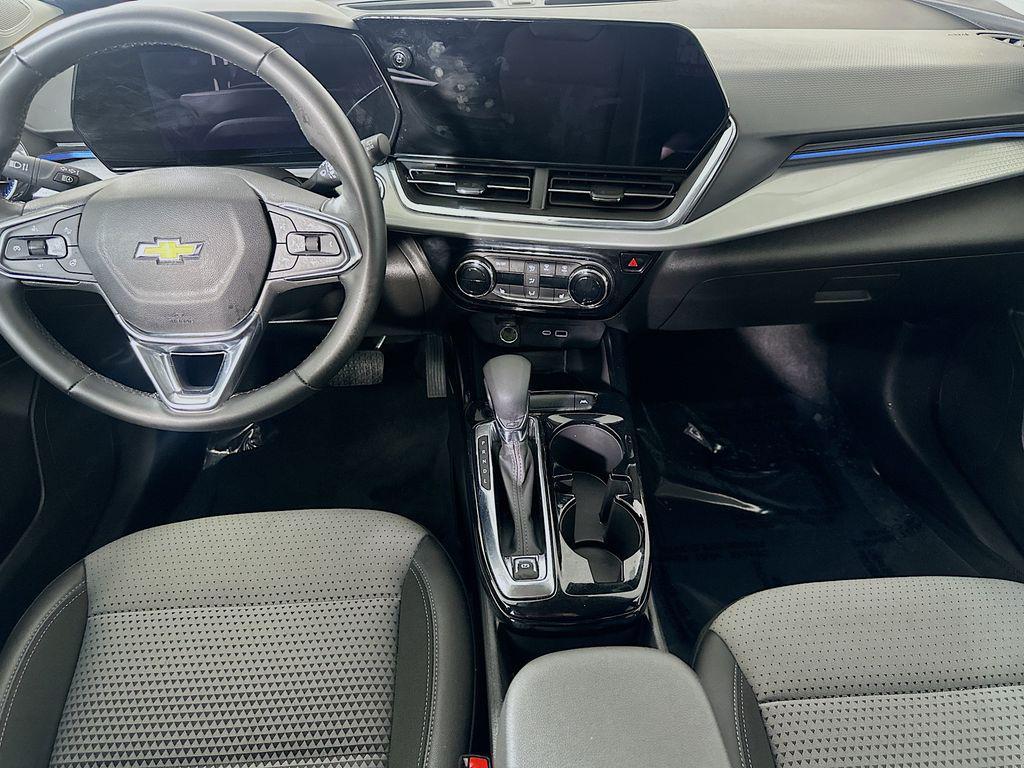 used 2025 Chevrolet Trax car, priced at $20,949