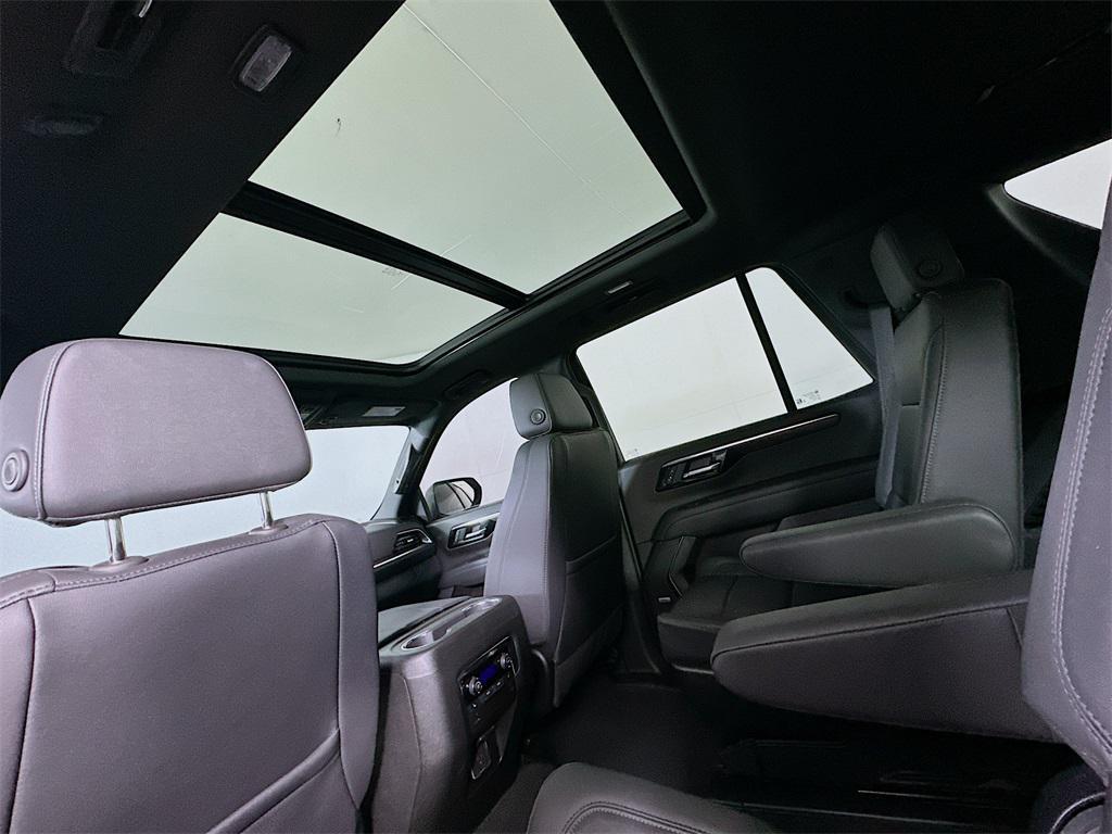 used 2025 Chevrolet Tahoe car, priced at $67,979