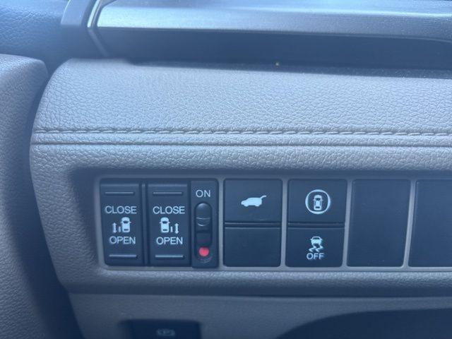 used 2021 Honda Odyssey car, priced at $26,988