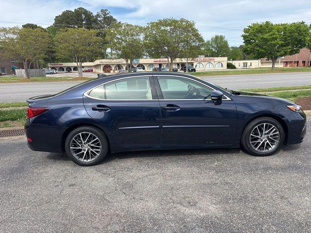 used 2017 Lexus ES 350 car, priced at $27,442