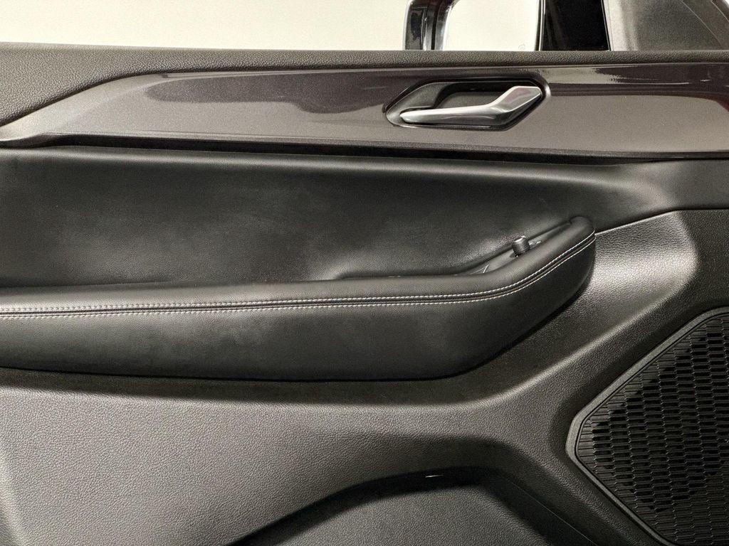 used 2023 Jeep Grand Cherokee car, priced at $31,980