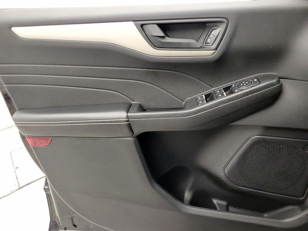 used 2022 Ford Escape car, priced at $23,998