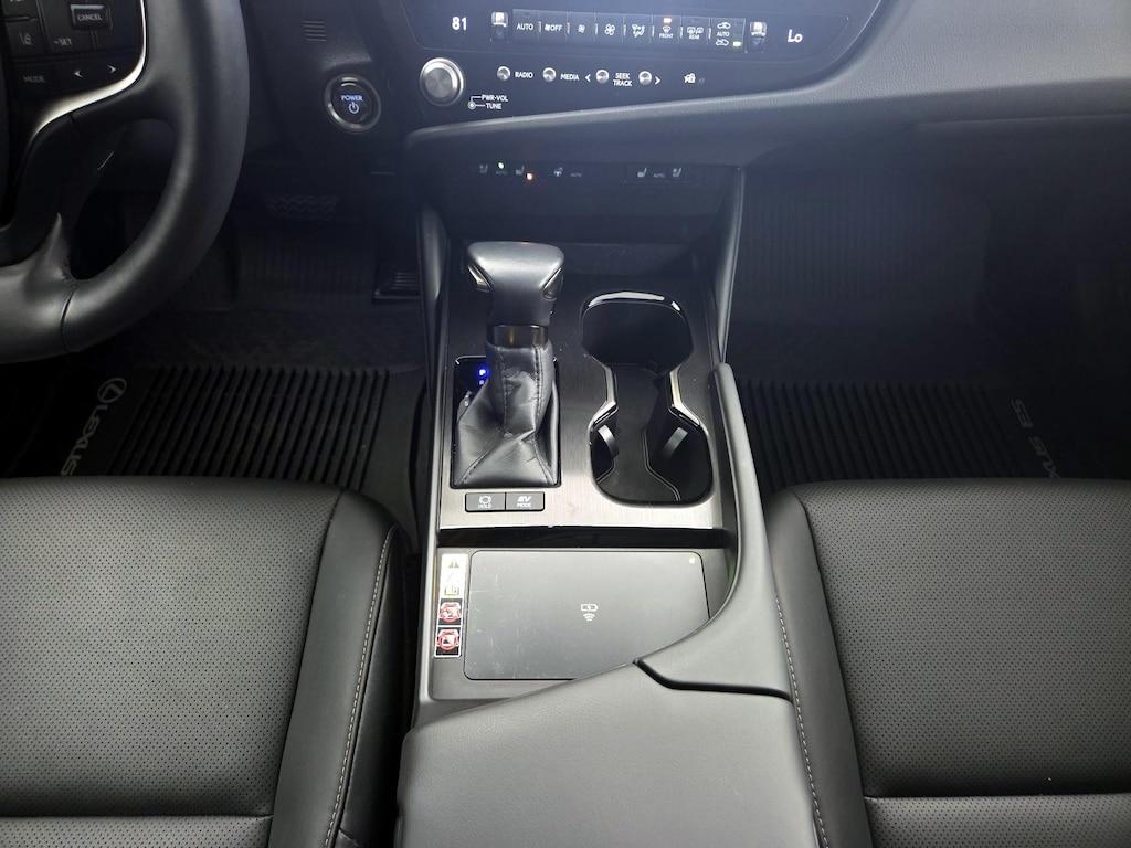 used 2025 Lexus ES 300h car, priced at $43,998