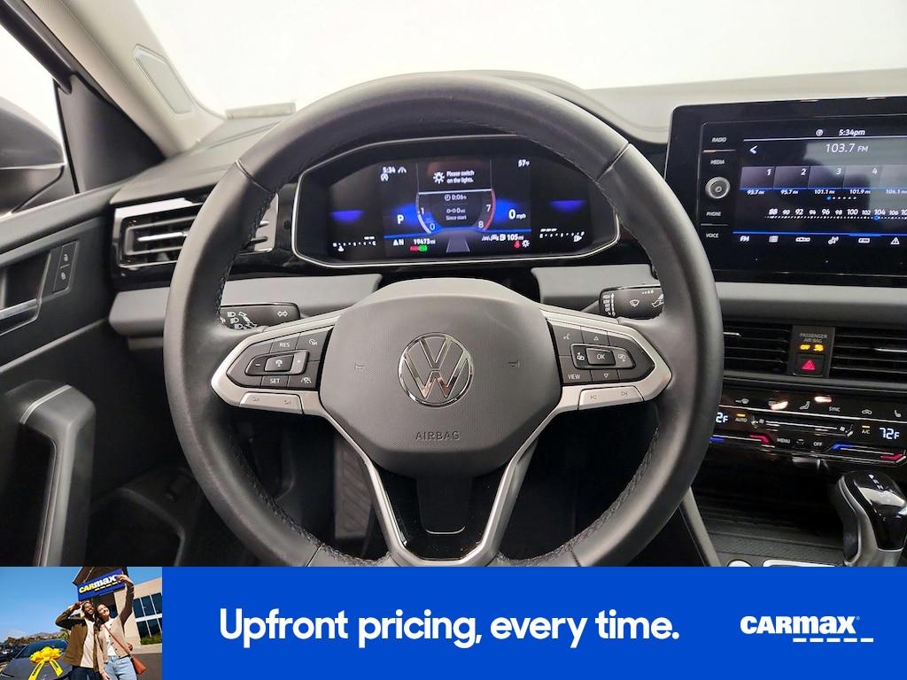 used 2025 Volkswagen Jetta car, priced at $21,998