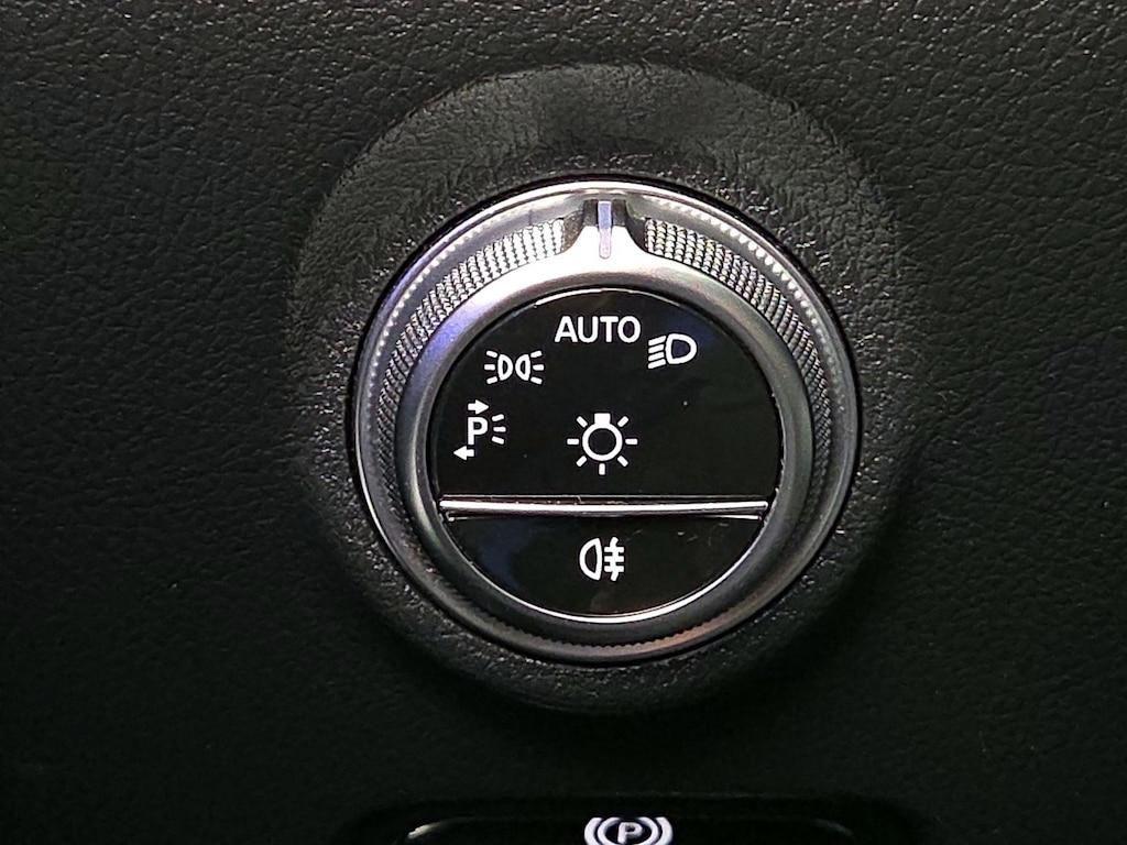 used 2022 Mercedes-Benz C-Class car, priced at $29,998