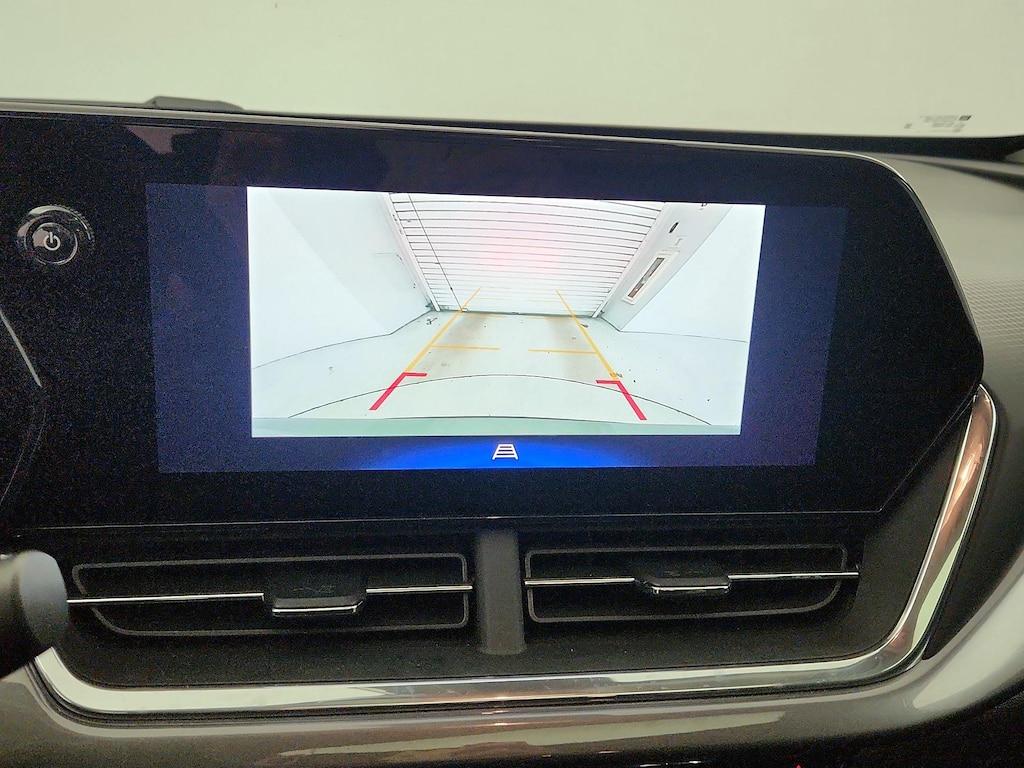 used 2025 Chevrolet Trax car, priced at $24,998