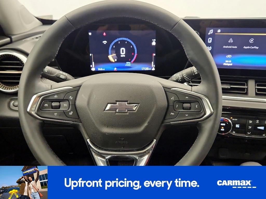 used 2025 Chevrolet Trax car, priced at $24,998