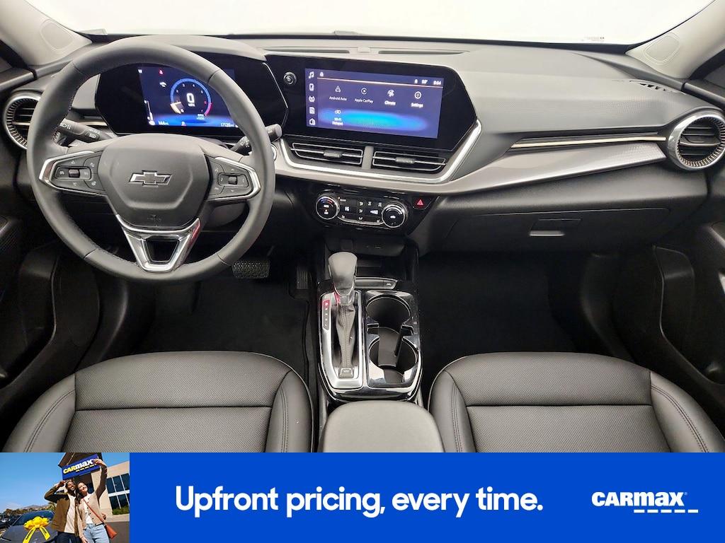 used 2025 Chevrolet Trax car, priced at $24,998