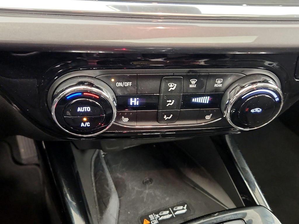 used 2025 Chevrolet Trax car, priced at $24,998