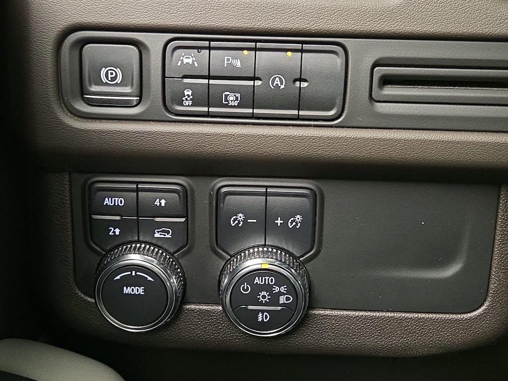 used 2024 GMC Yukon car, priced at $62,998