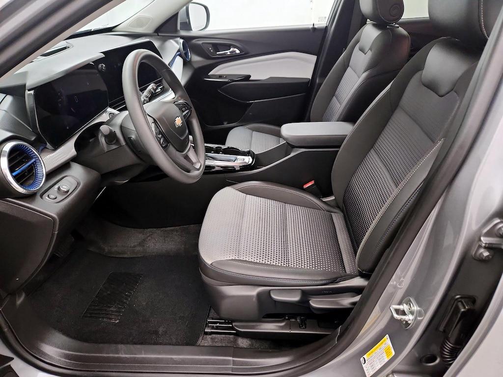 used 2025 Chevrolet Trax car, priced at $21,998