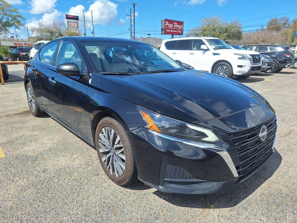 used 2025 Nissan Altima car, priced at $21,995