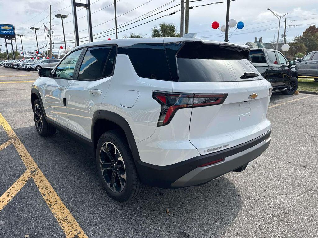 new 2026 Chevrolet Equinox car, priced at $30,620