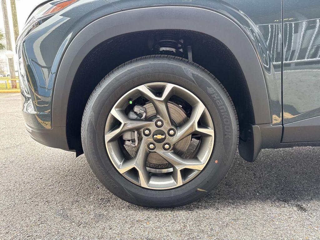 new 2026 Chevrolet Trax car, priced at $25,410