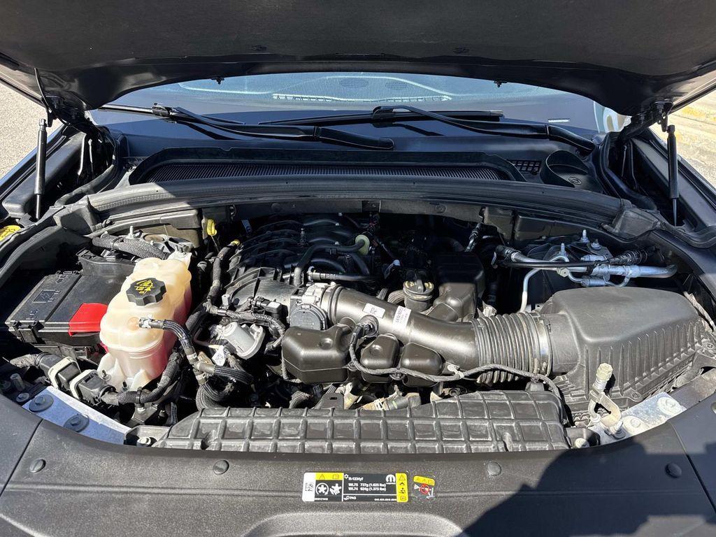 used 2024 Jeep Grand Cherokee car, priced at $24,569