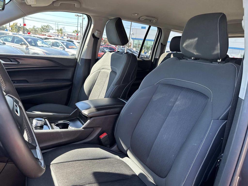 used 2024 Jeep Grand Cherokee car, priced at $24,569