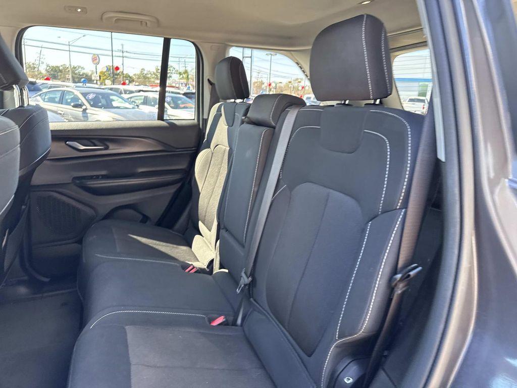 used 2024 Jeep Grand Cherokee car, priced at $24,569