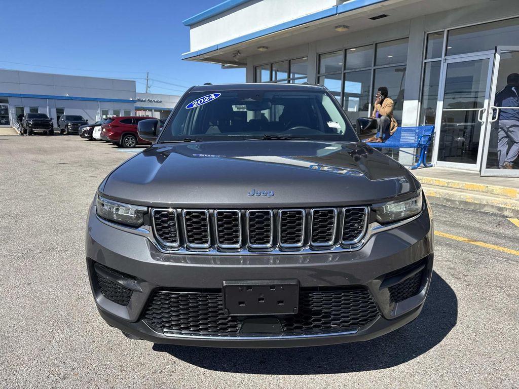 used 2024 Jeep Grand Cherokee car, priced at $24,569