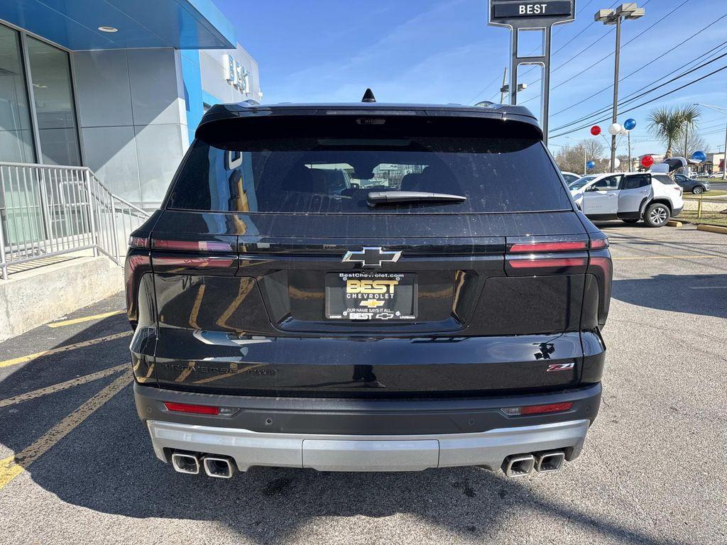 new 2026 Chevrolet Traverse car, priced at $55,980