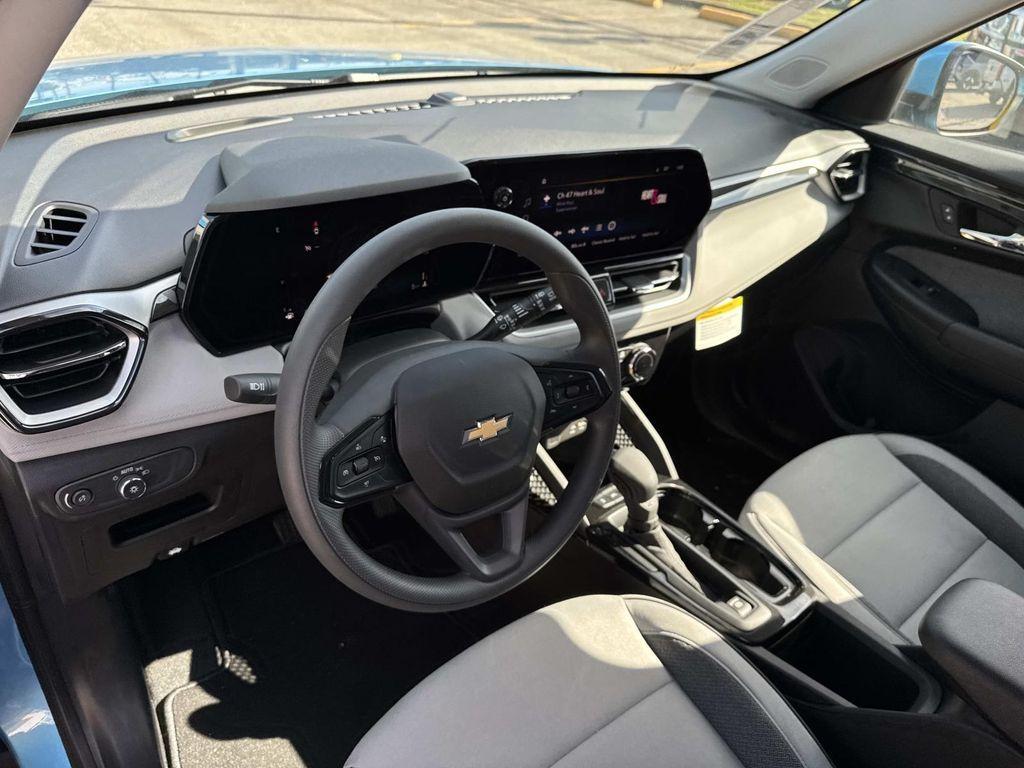 new 2026 Chevrolet TrailBlazer car, priced at $25,005