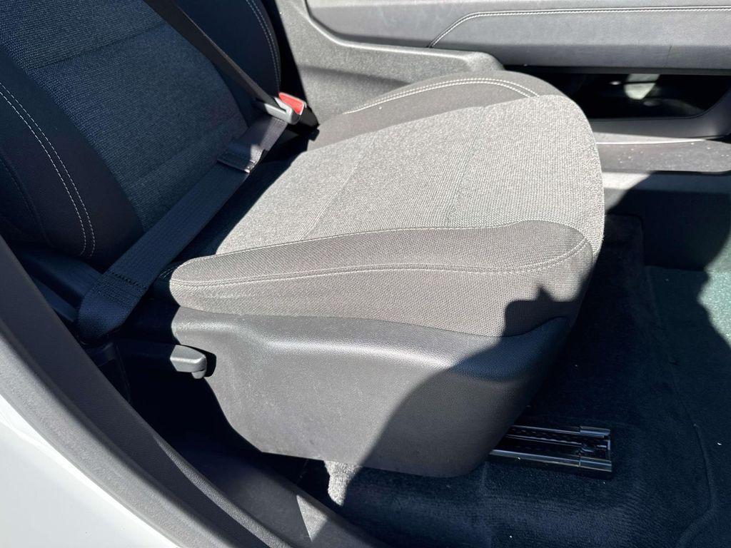 used 2025 GMC Acadia car, priced at $33,233