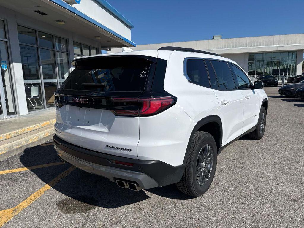 used 2025 GMC Acadia car, priced at $33,233