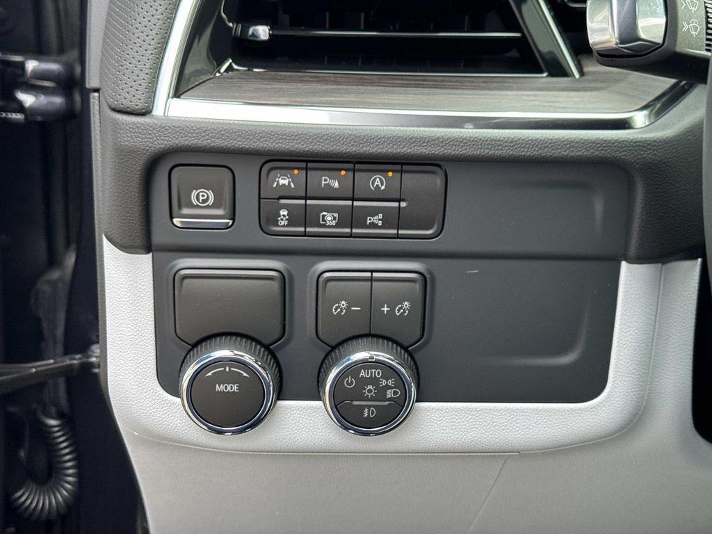 new 2026 Chevrolet Suburban car, priced at $83,055