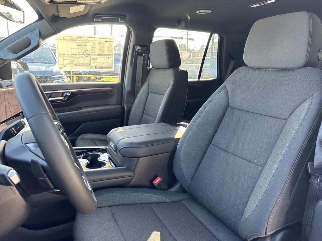 new 2026 Chevrolet Tahoe car, priced at $61,690