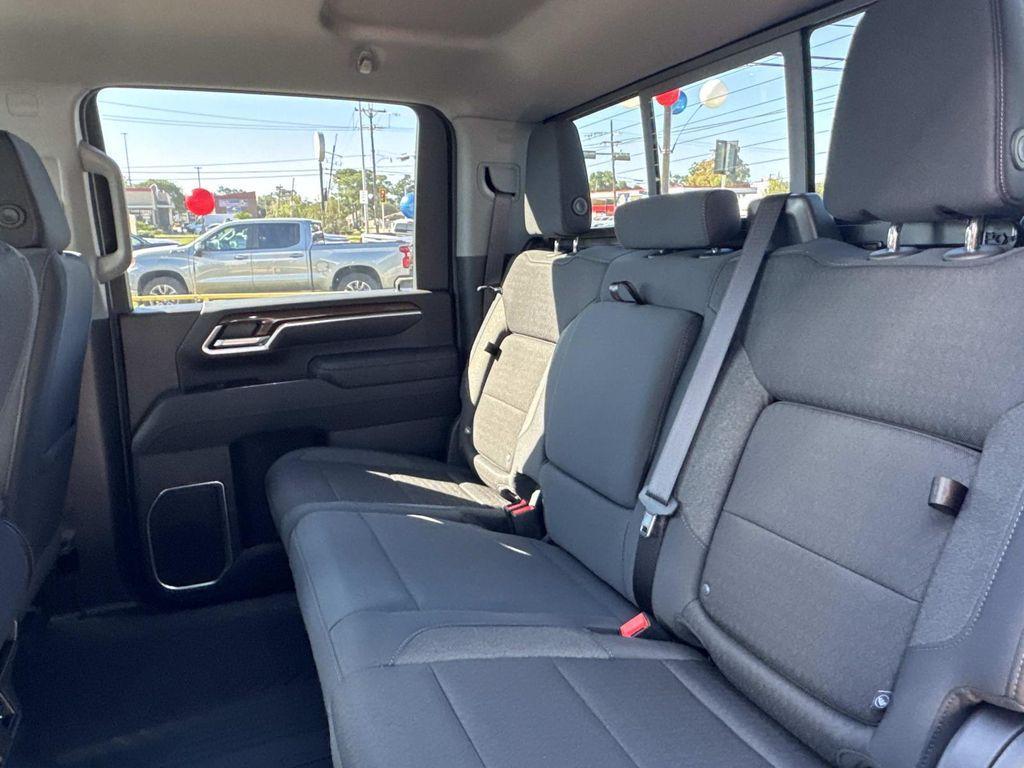 new 2026 Chevrolet Silverado 2500 car, priced at $70,280