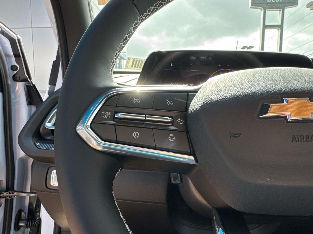 new 2026 Chevrolet Traverse car, priced at $53,065