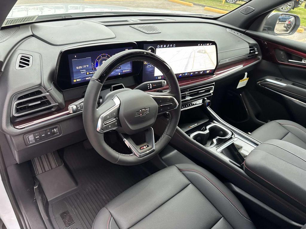 new 2026 Chevrolet Traverse car, priced at $52,411