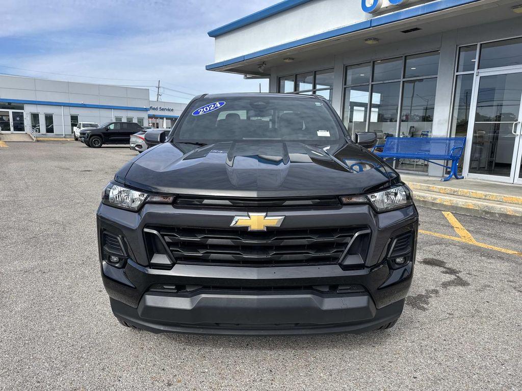 used 2024 Chevrolet Colorado car, priced at $33,999
