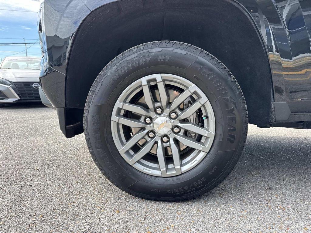 used 2024 Chevrolet Colorado car, priced at $33,999