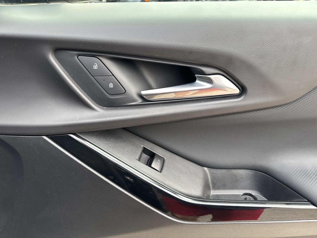 used 2025 Chevrolet Equinox car, priced at $24,999