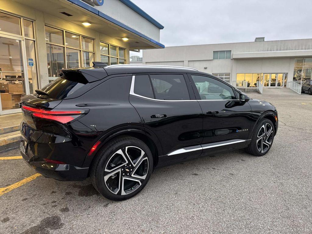 used 2025 Chevrolet Equinox EV car, priced at $36,799
