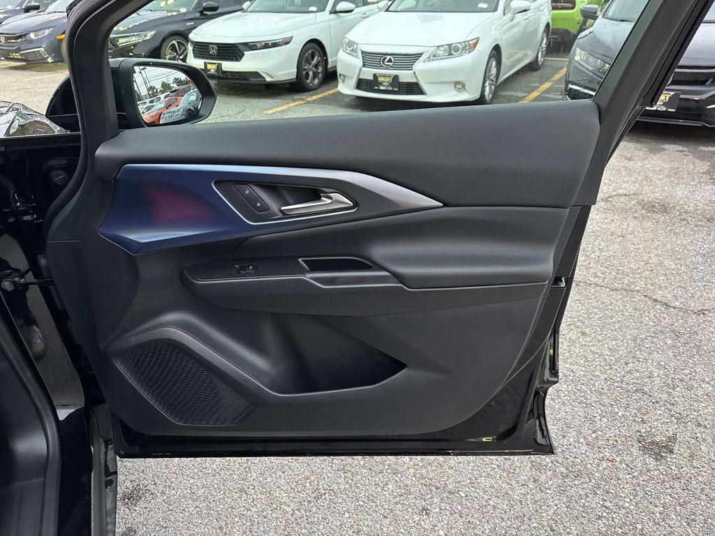 used 2025 Chevrolet Equinox EV car, priced at $36,799