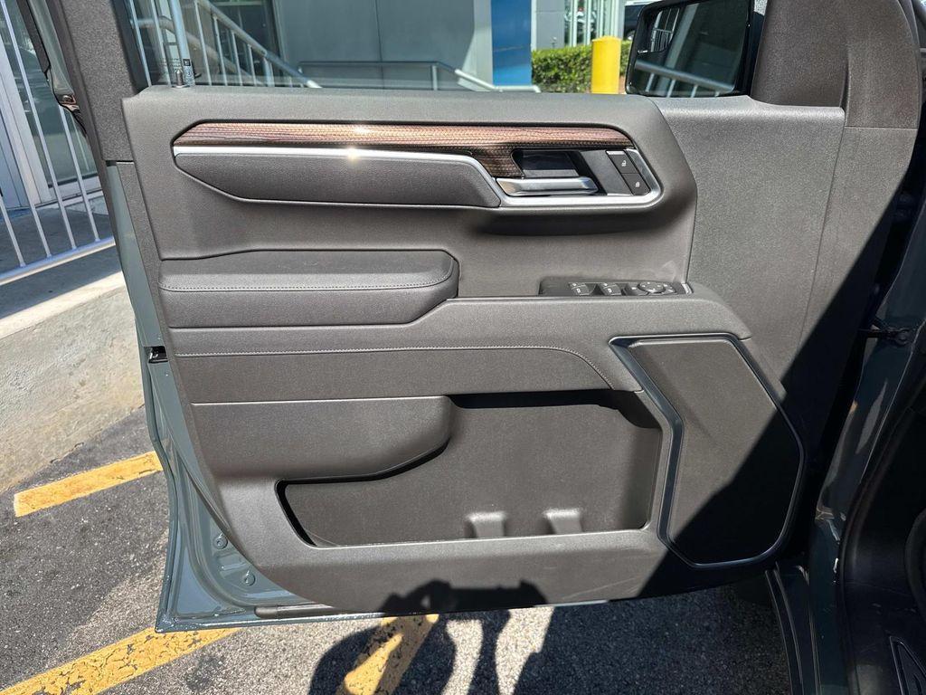 new 2026 Chevrolet Silverado 1500 car, priced at $45,605