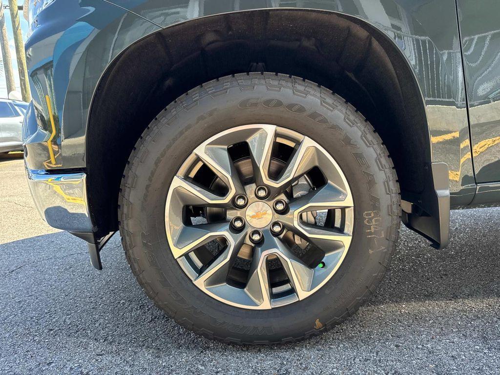 new 2026 Chevrolet Silverado 1500 car, priced at $45,605