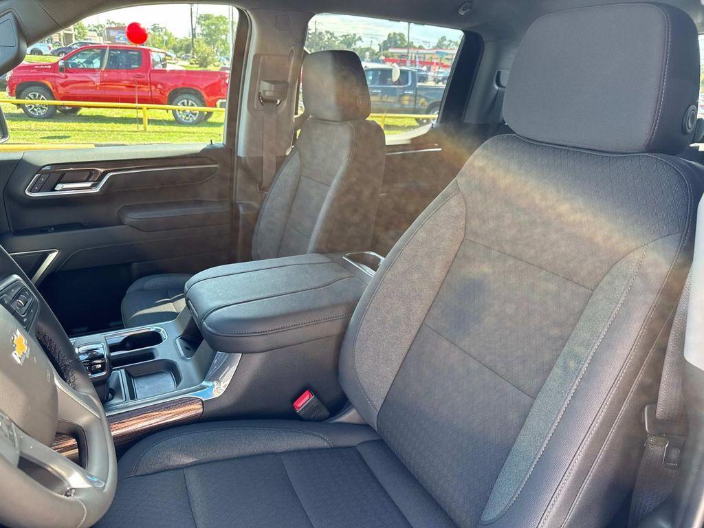 new 2026 Chevrolet Silverado 1500 car, priced at $45,605