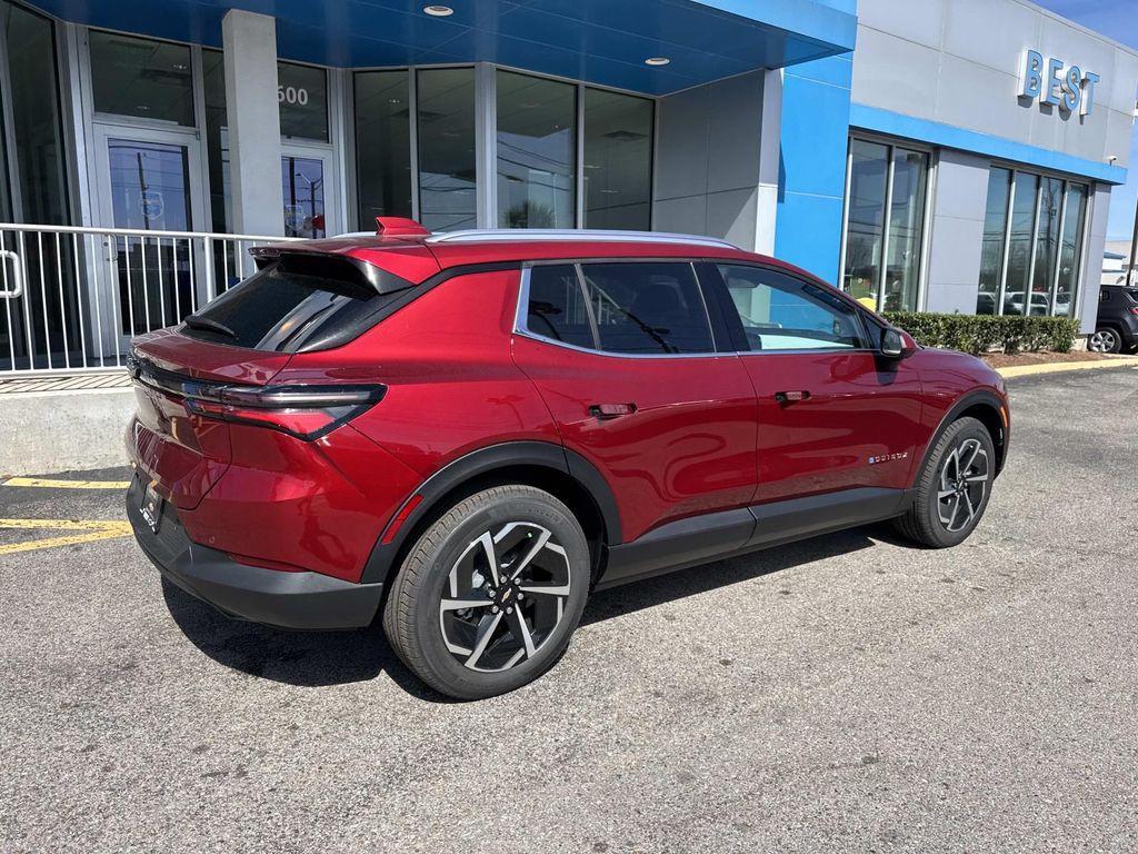 new 2026 Chevrolet Equinox EV car, priced at $32,029