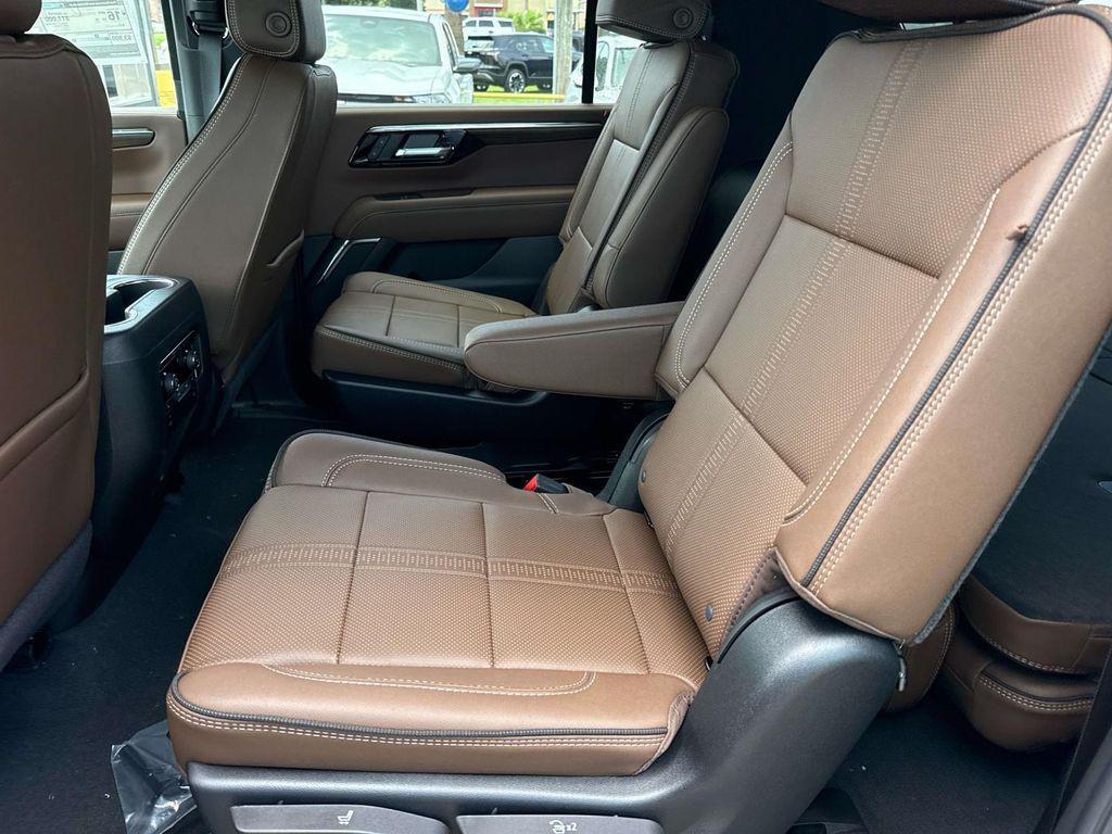 new 2026 Chevrolet Suburban car, priced at $86,160