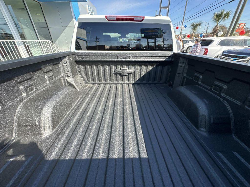 new 2026 Chevrolet Silverado 1500 car, priced at $47,695