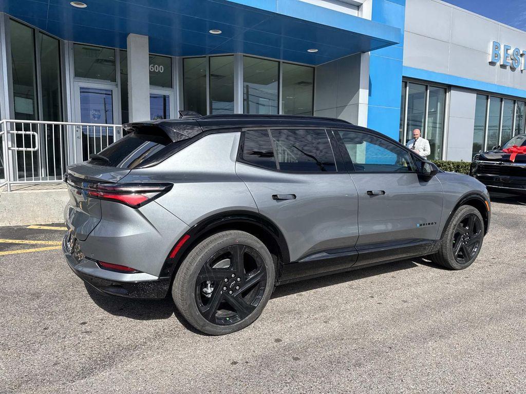 new 2026 Chevrolet Equinox EV car, priced at $33,359