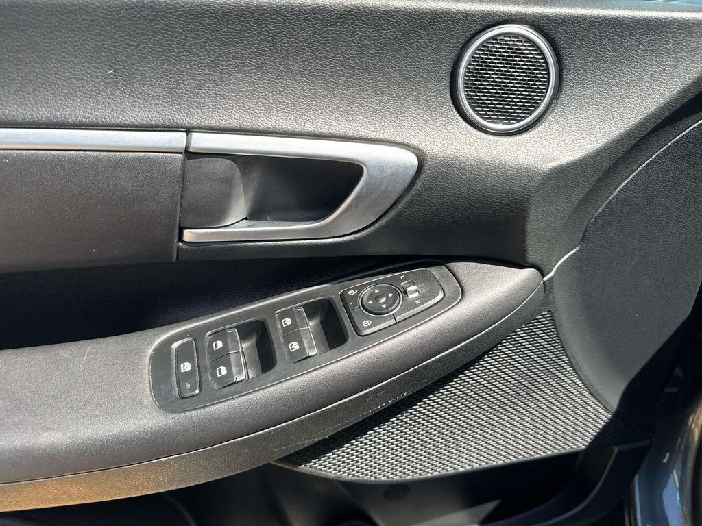 used 2025 Hyundai Sonata car, priced at $22,499